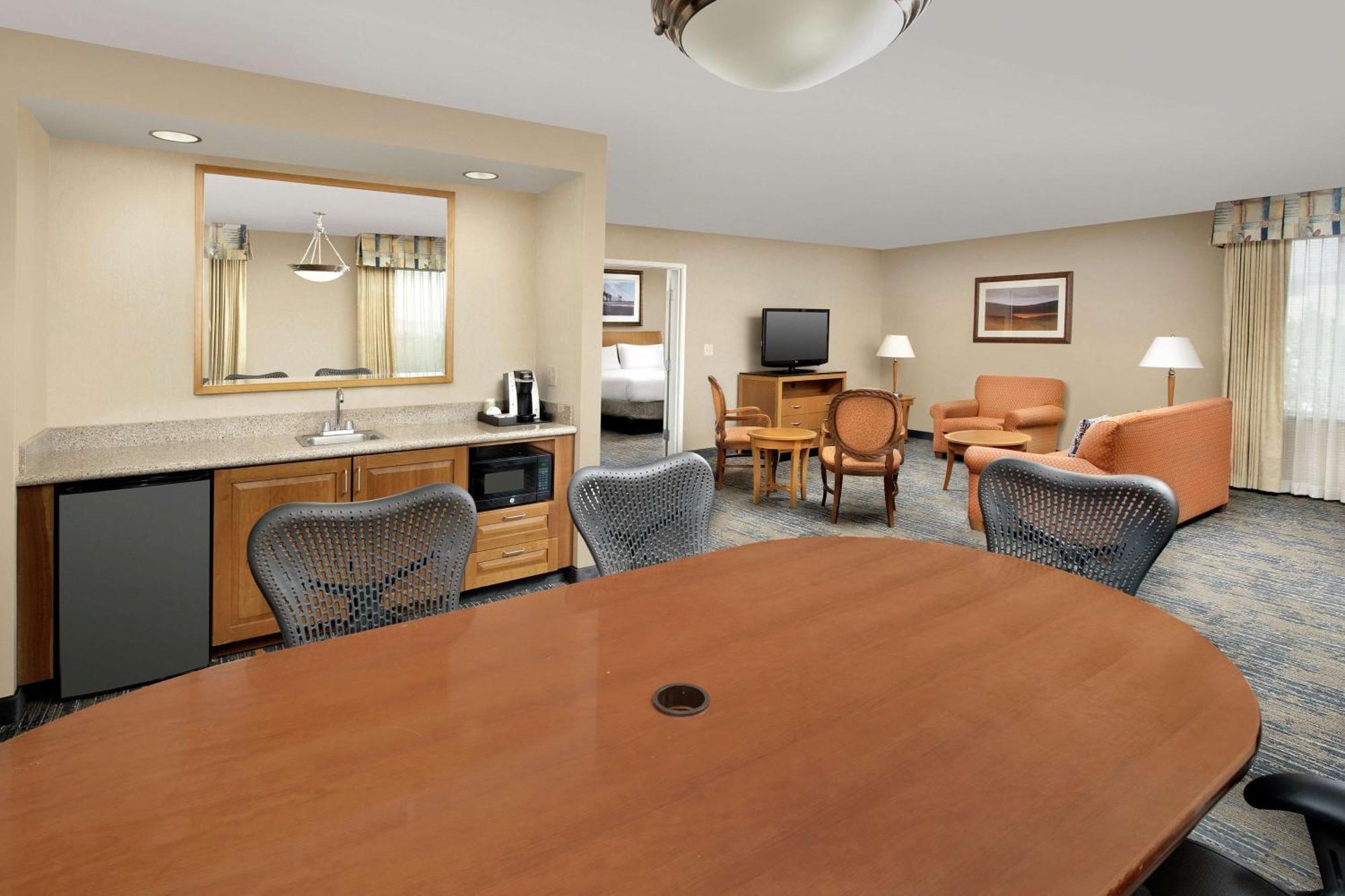 Hilton Garden Inn Yakima Downtown Exterior photo