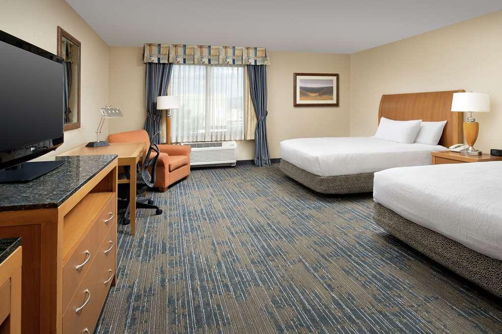 Hilton Garden Inn Yakima Downtown Room photo