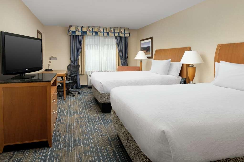 Hilton Garden Inn Yakima Downtown Room photo