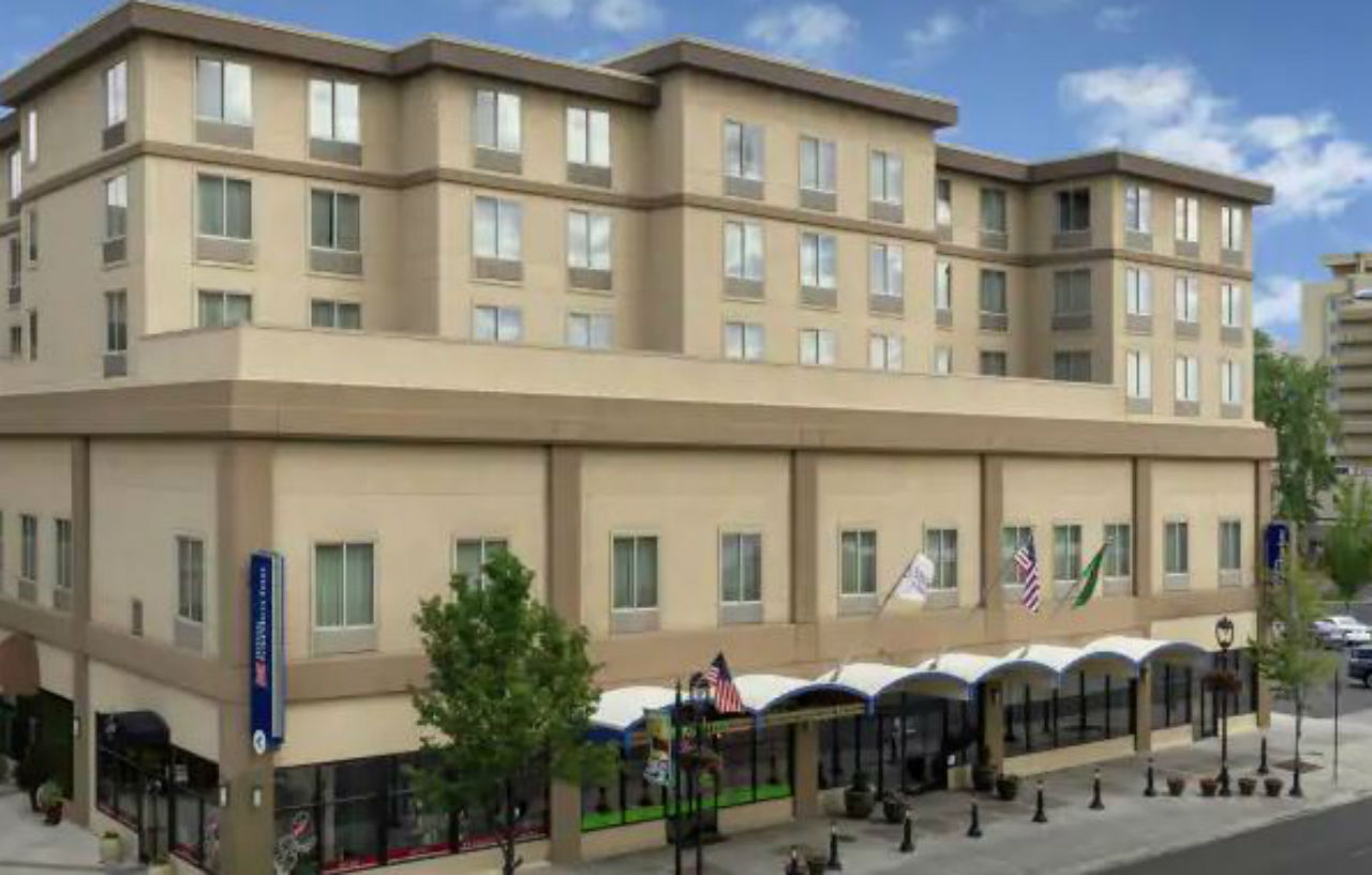 Hilton Garden Inn Yakima Downtown Exterior photo